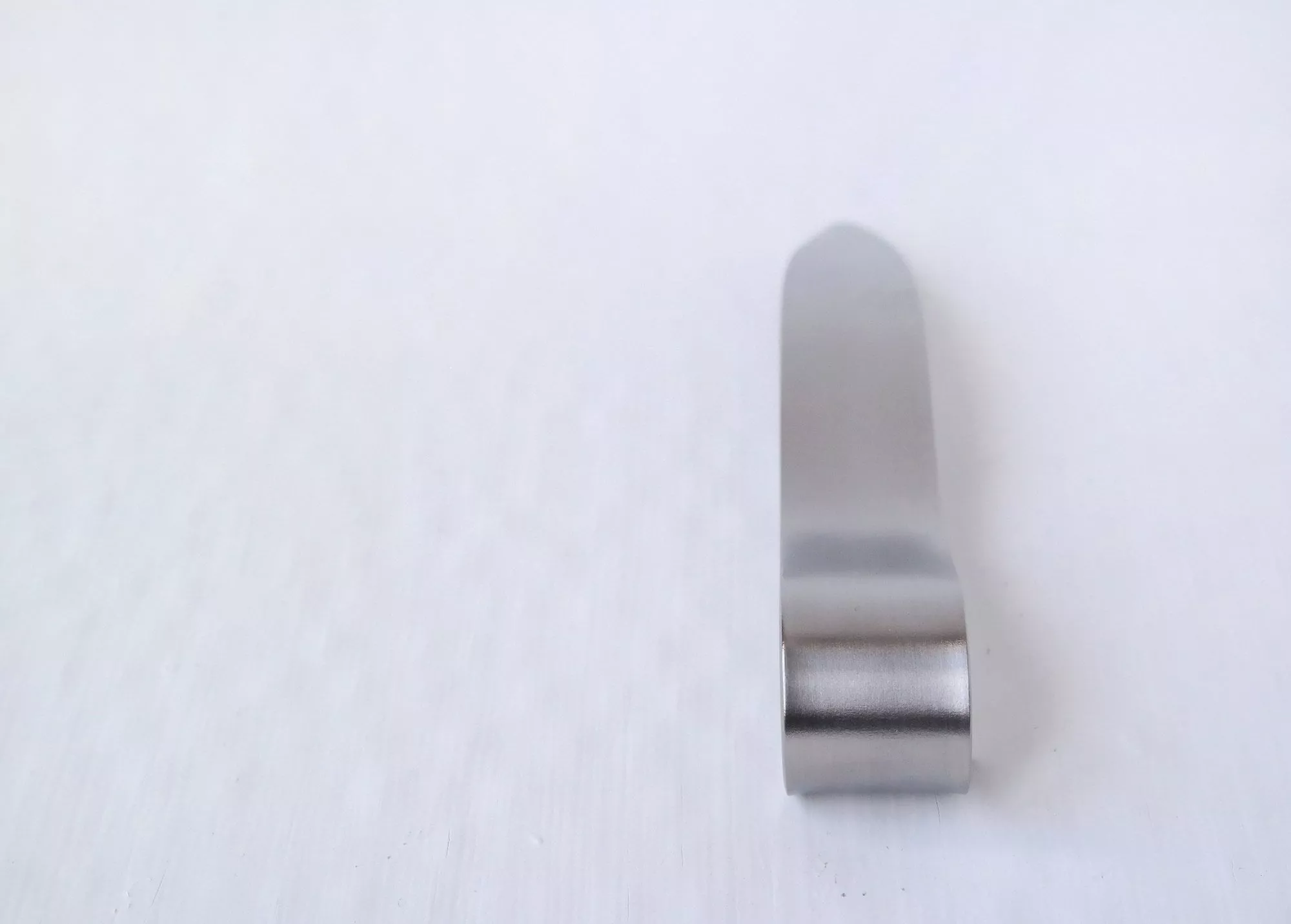 Einfarbiges Haarkomma, Haarstab aus Titan, titanium hairstick – Bild 2 anzeigen